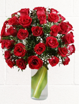 50 RED ROSES IN GLASS VASE