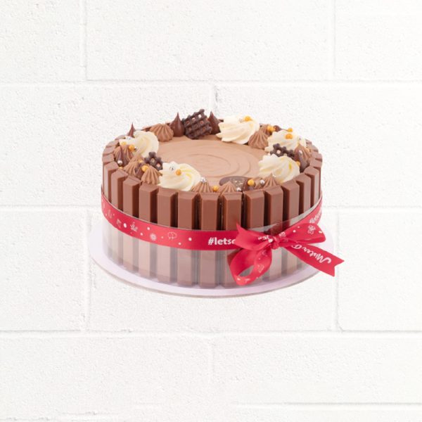 KIT-KAT-TALL-CAKE-1