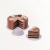 KITKAT-TALL-CAKE-2
