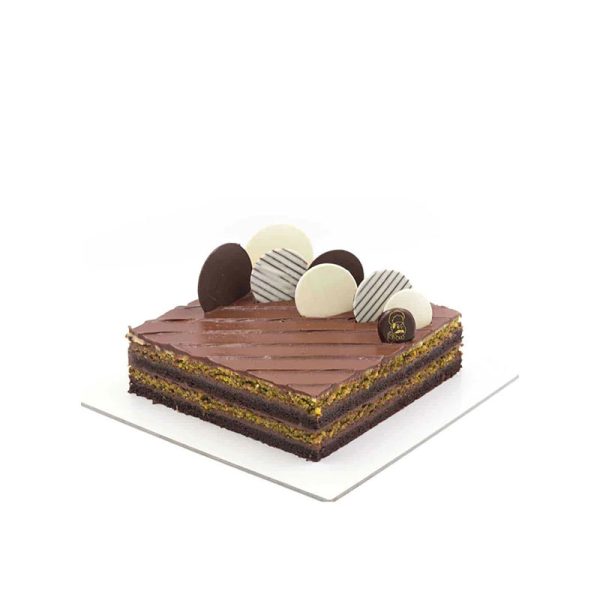 PISTACHIO-SIGNATURE-CAKE
