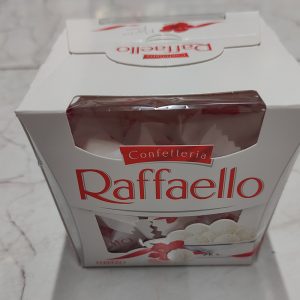 RAFFAELLO-CHOCOLATES-2