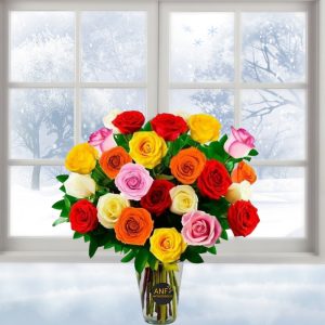 Mix Roses In Glass Vase
