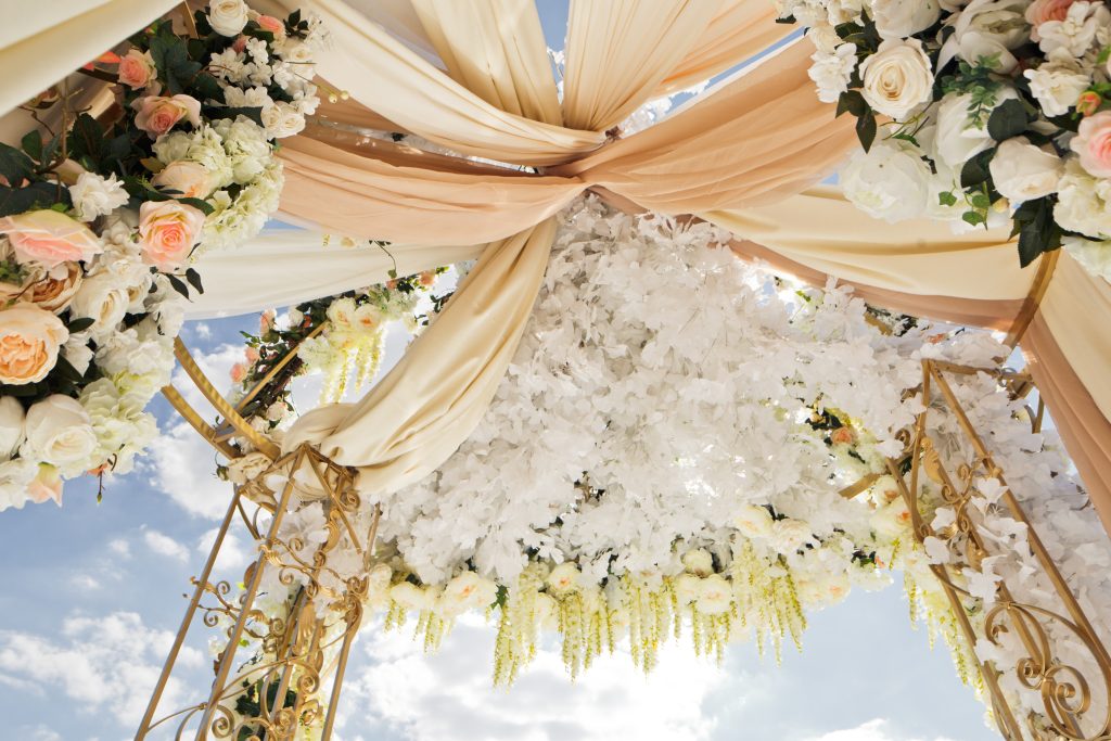 wedding stage decoration in Dubai